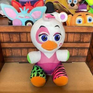 Funko FNAF 6” Security Breach Glamrock Chica plushie. Previously loved ❤️